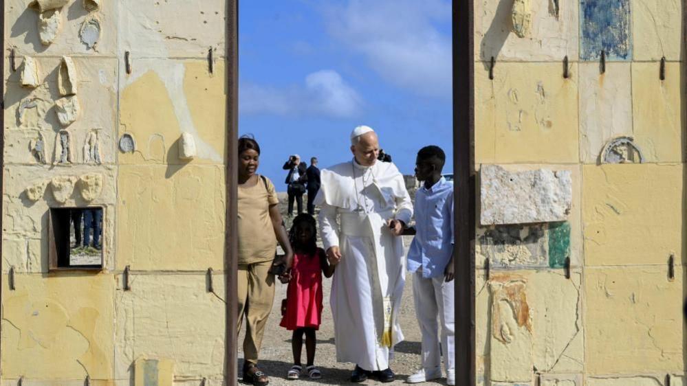 Pope Urges Europe to Step Up for Migrants on Lampedusa Island