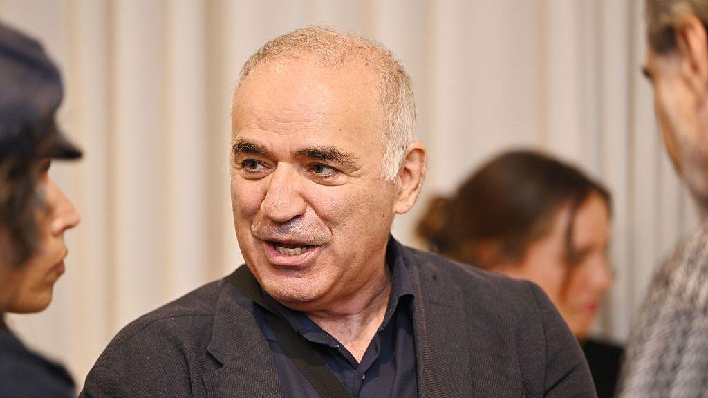 Kasparov Warned by US of Killer Plot
