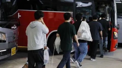South Korean Engineers Face Shocking Detention in US Immigration Raid