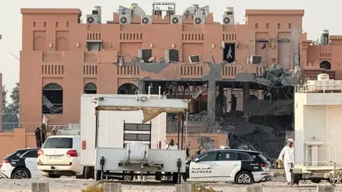 Trump's Double Trouble: Conflicts in Qatar and Poland Create Foreign Policy Headaches