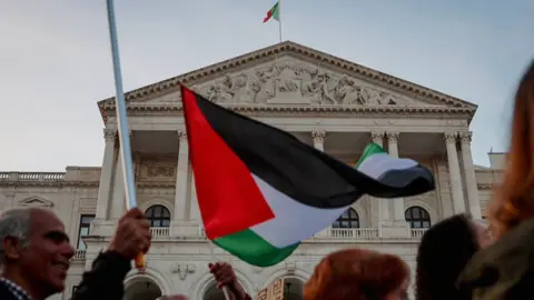 Portugal Takes Steps to Recognize Palestinian State