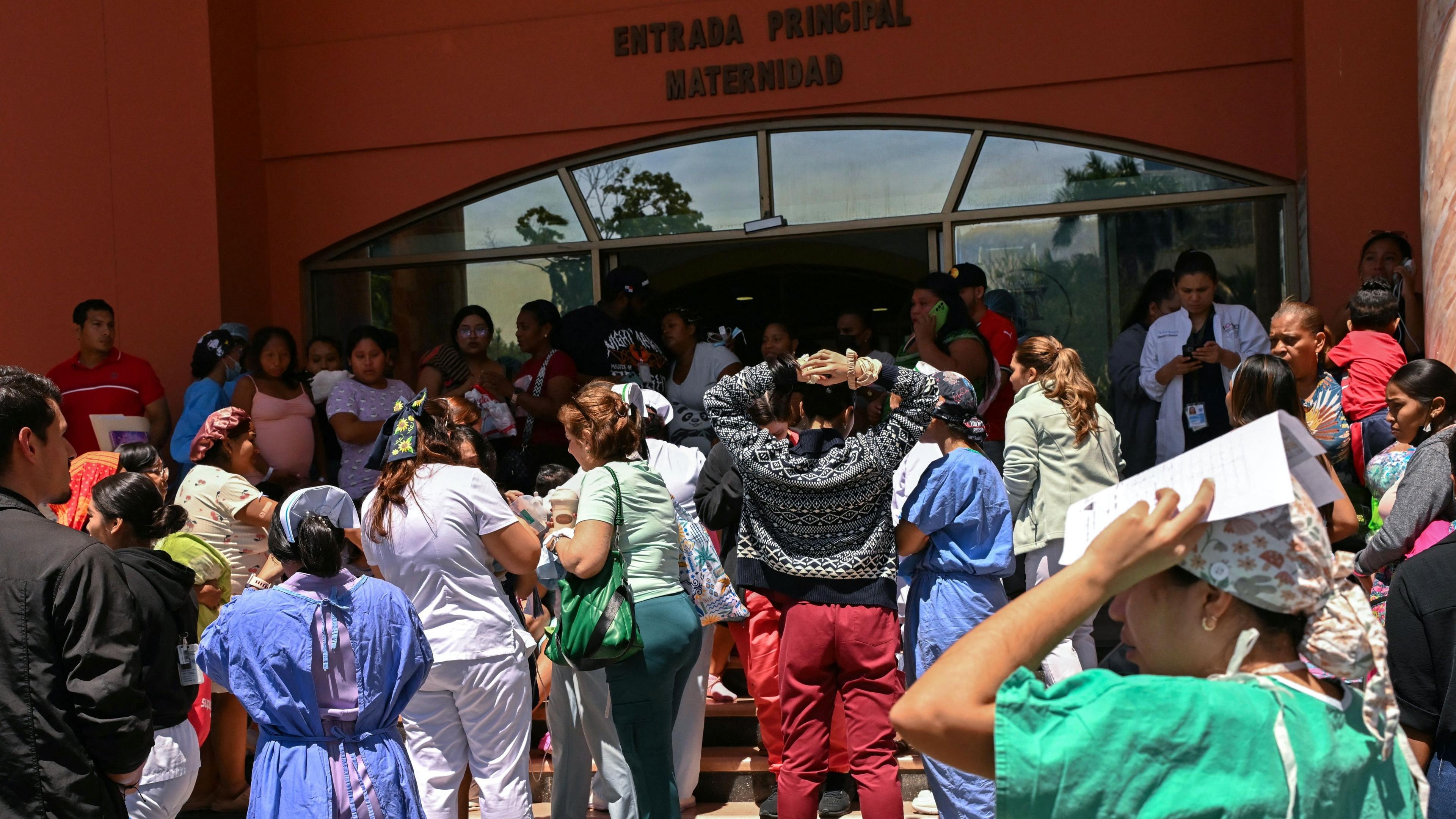 Panama Rattled by 7.7‑Magnitude Earthquake, Buildings React