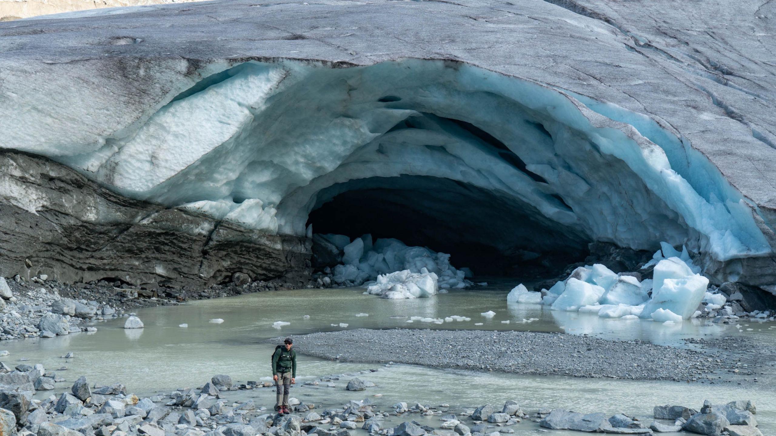 Swiss Glaciers Vanish 6% in a Year—Water & Climate Chaos