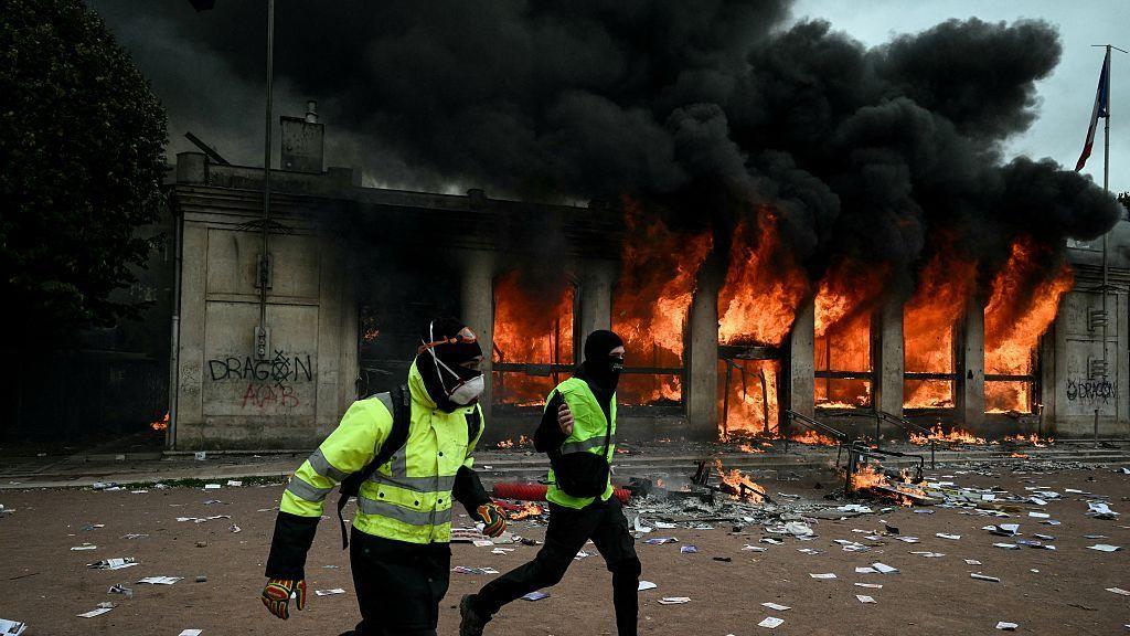 France in Chaos: Protests Turn Violent, Hundreds Arrested