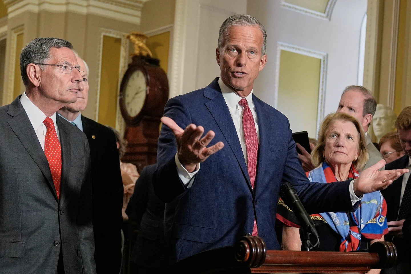 Senate Republicans Move to Simplify Nomination Process