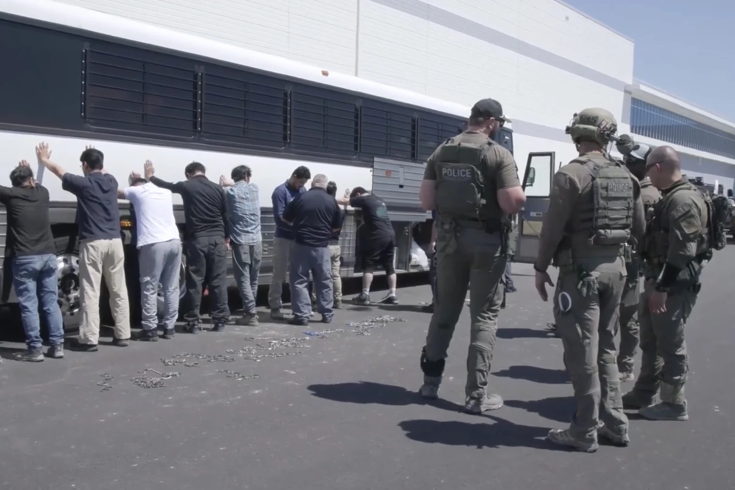 South Korean Workers to be Released After U.S. Immigration Raid