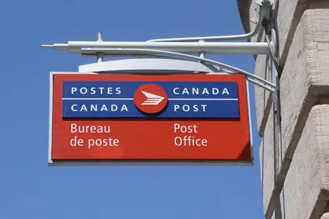 Postal Workers in Canada Launch Nationwide Strike