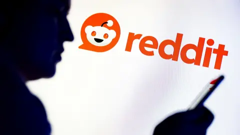 Reddit Takes Legal Stand Against Australia's Social Media Ban for Kids