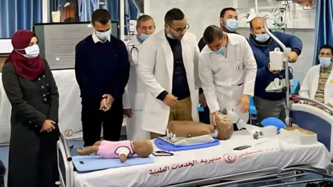 Historic Evacuations: Gaza Students on Their Way to UK Universities