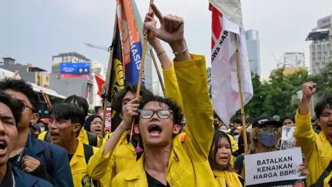 Students Take Jakarta Streets to Demand Change