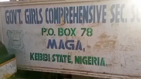 24 Nigerian Schoolgirls Released After Abduction