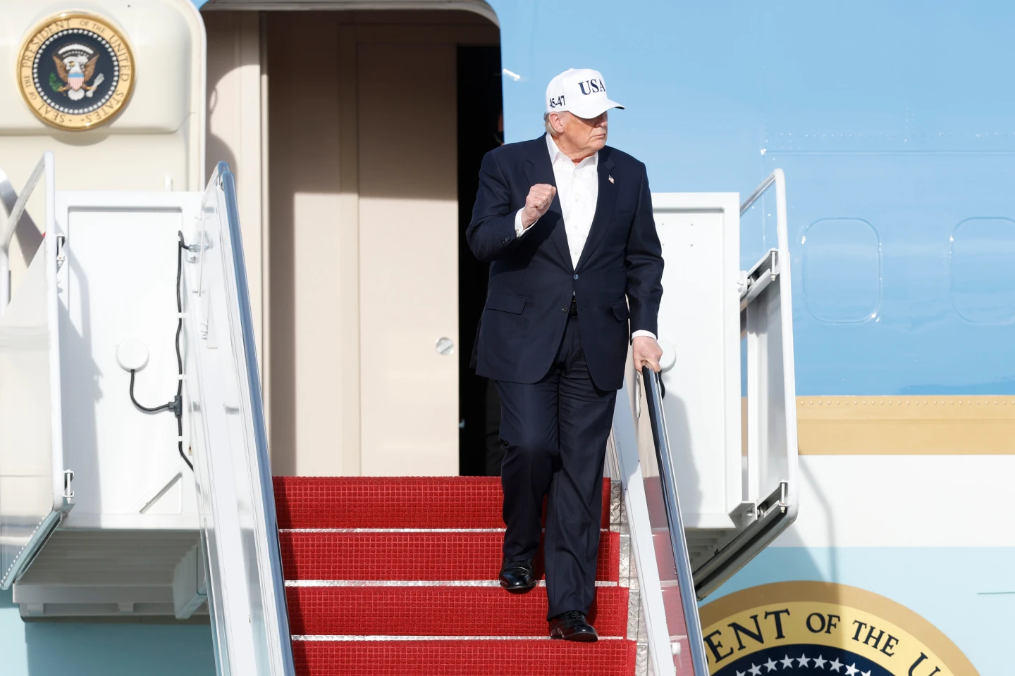 🎯 Trump’s Big Health Check‑Up: What’s Really Going Down?