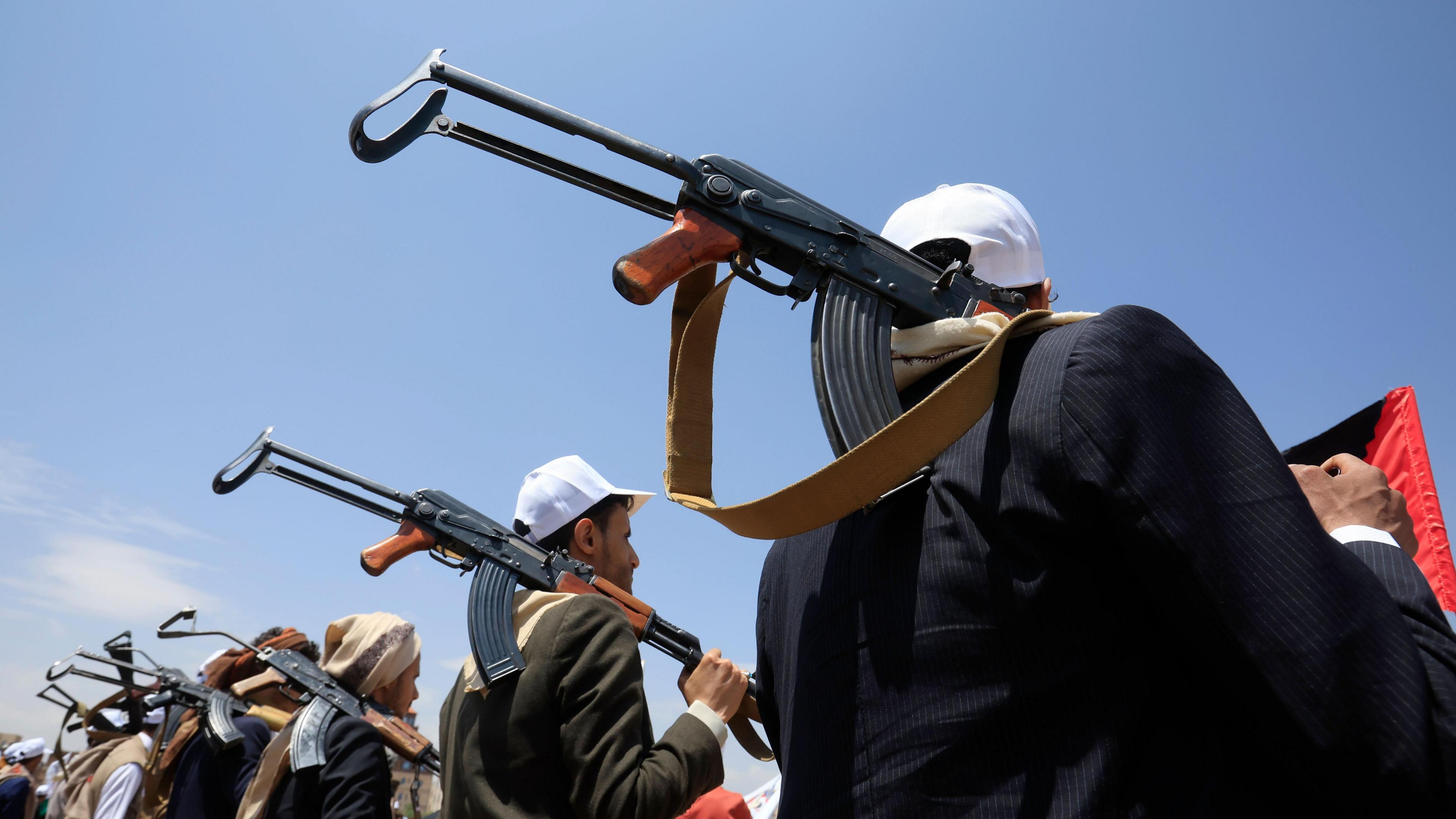 Houthis Claim Missile Strike on Saudi Arabia – Tensions Flare Over Gulf Blockades